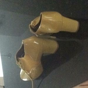 FUNky, chunky heels!!!